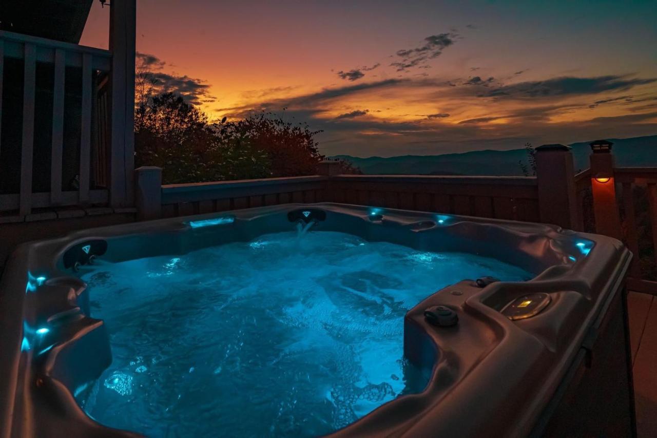 Tanasi Lodge - Reunions, Retreats, Weddings, Family Getaways Sevierville Dış mekan fotoğraf